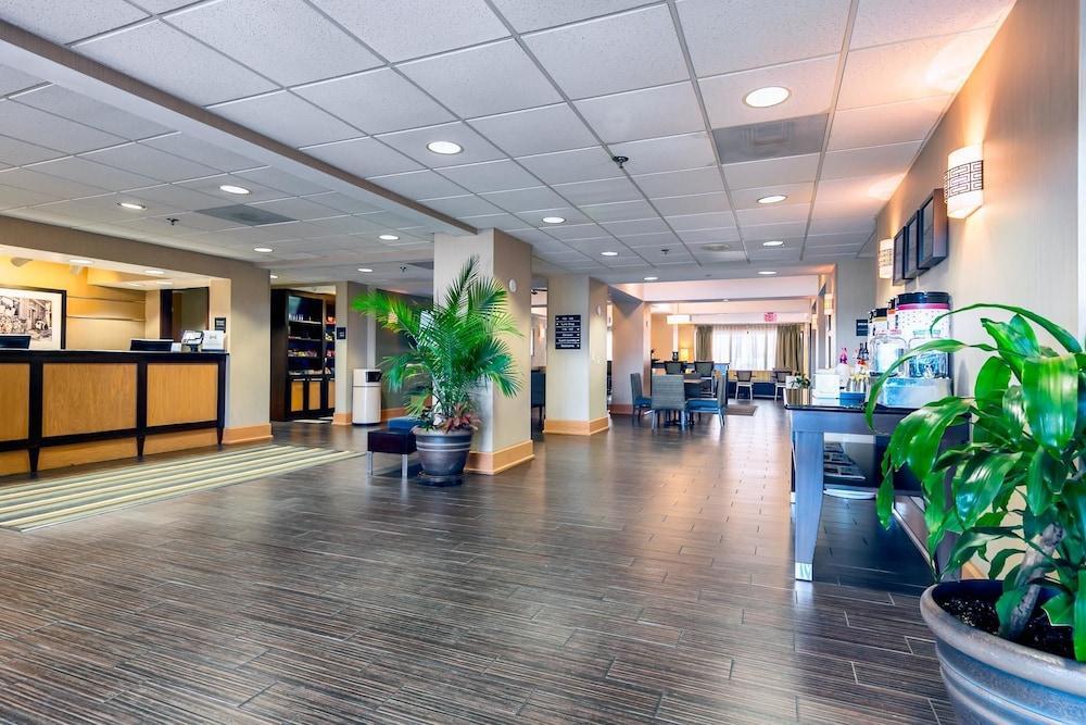 Hampton Inn Memphis/Кольервилл Экстерьер фото