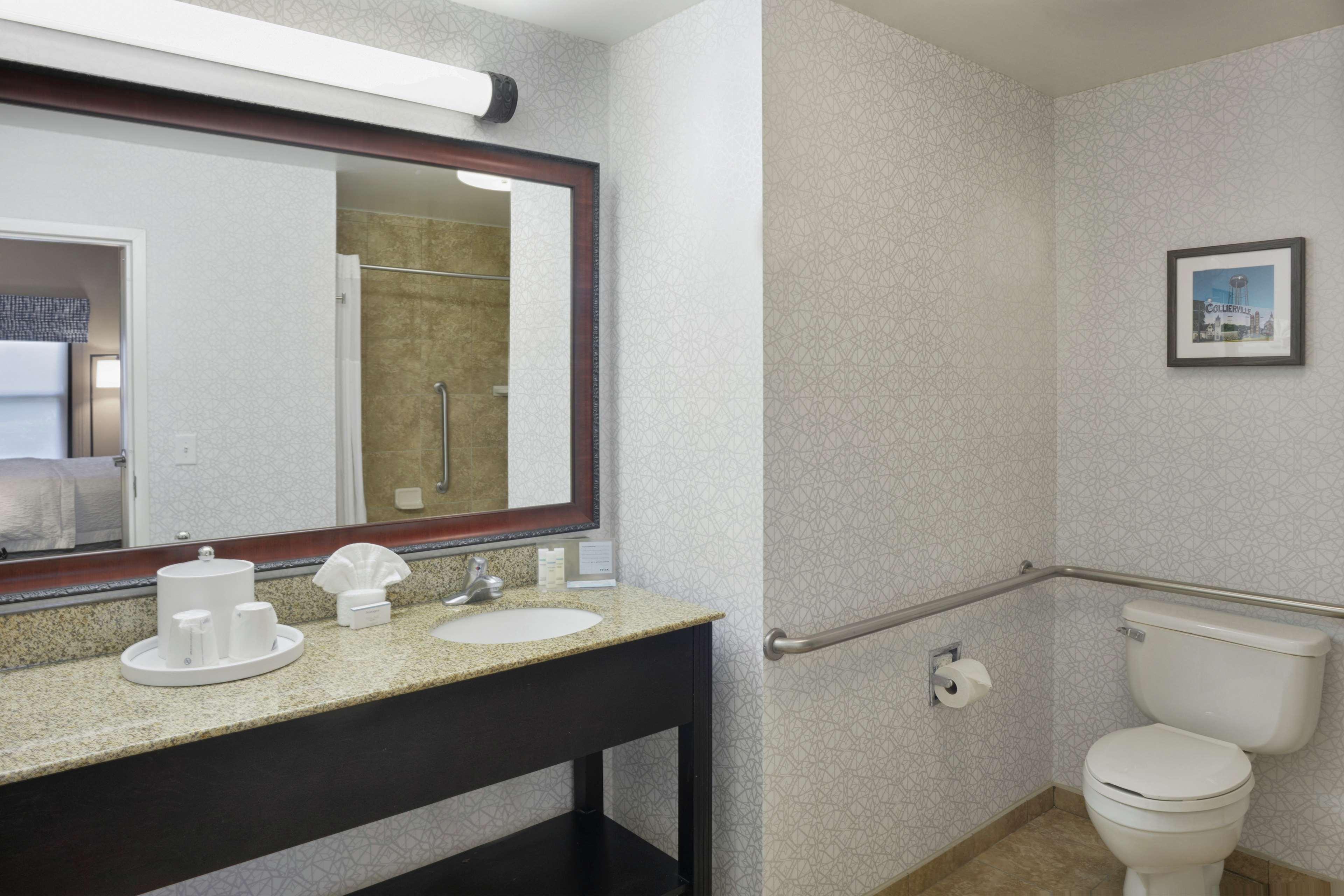 Hampton Inn Memphis/Кольервилл Экстерьер фото