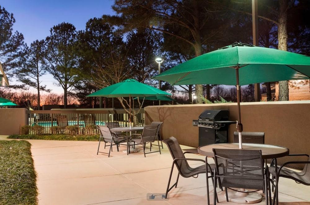 Hampton Inn Memphis/Кольервилл Экстерьер фото
