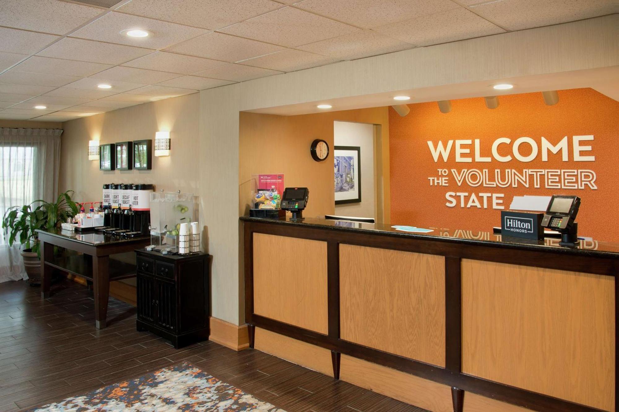 Hampton Inn Memphis/Кольервилл Экстерьер фото