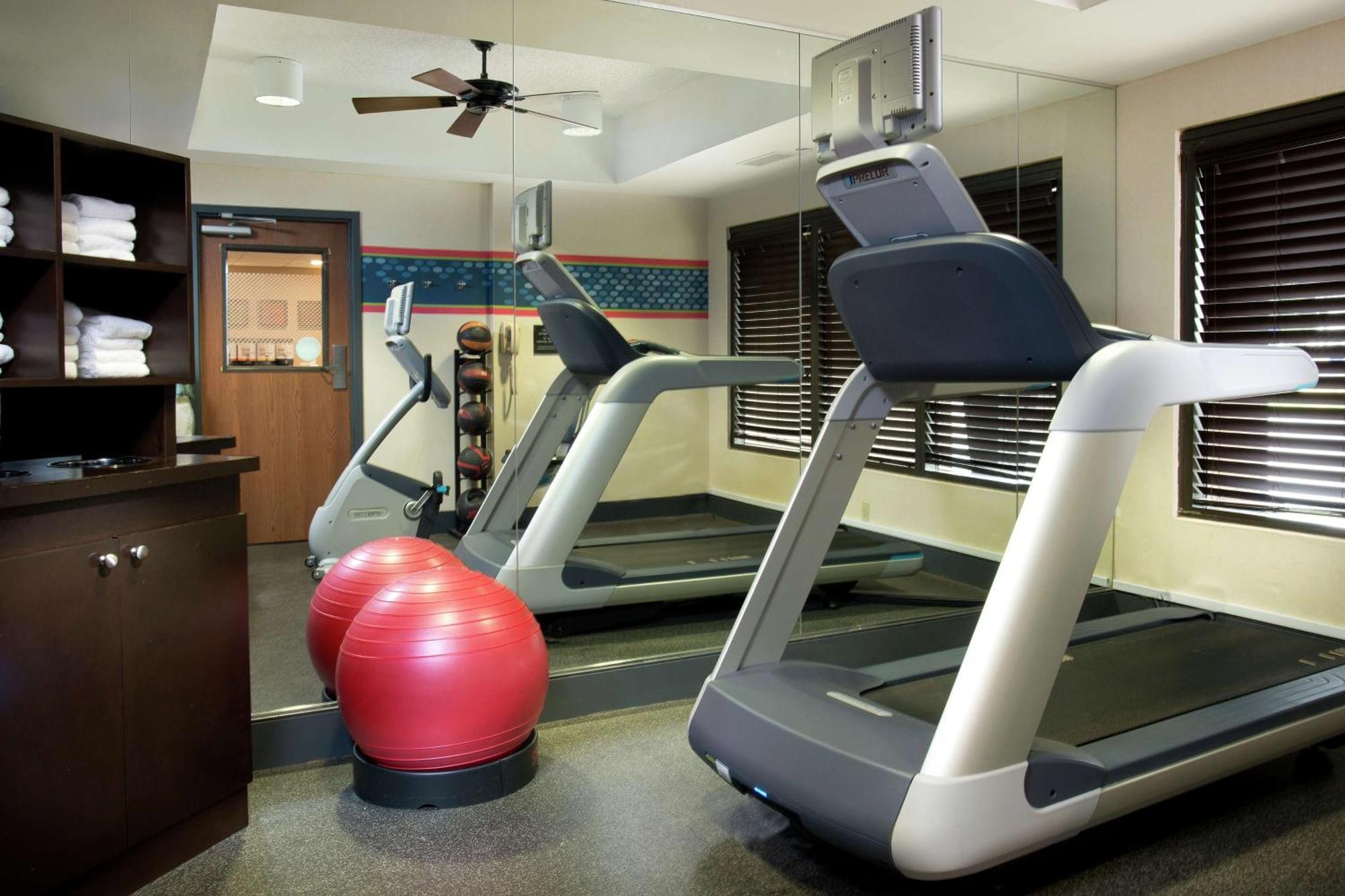 Hampton Inn Memphis/Кольервилл Экстерьер фото