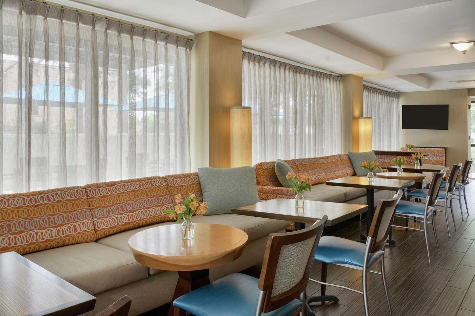 Hampton Inn Memphis/Кольервилл Экстерьер фото