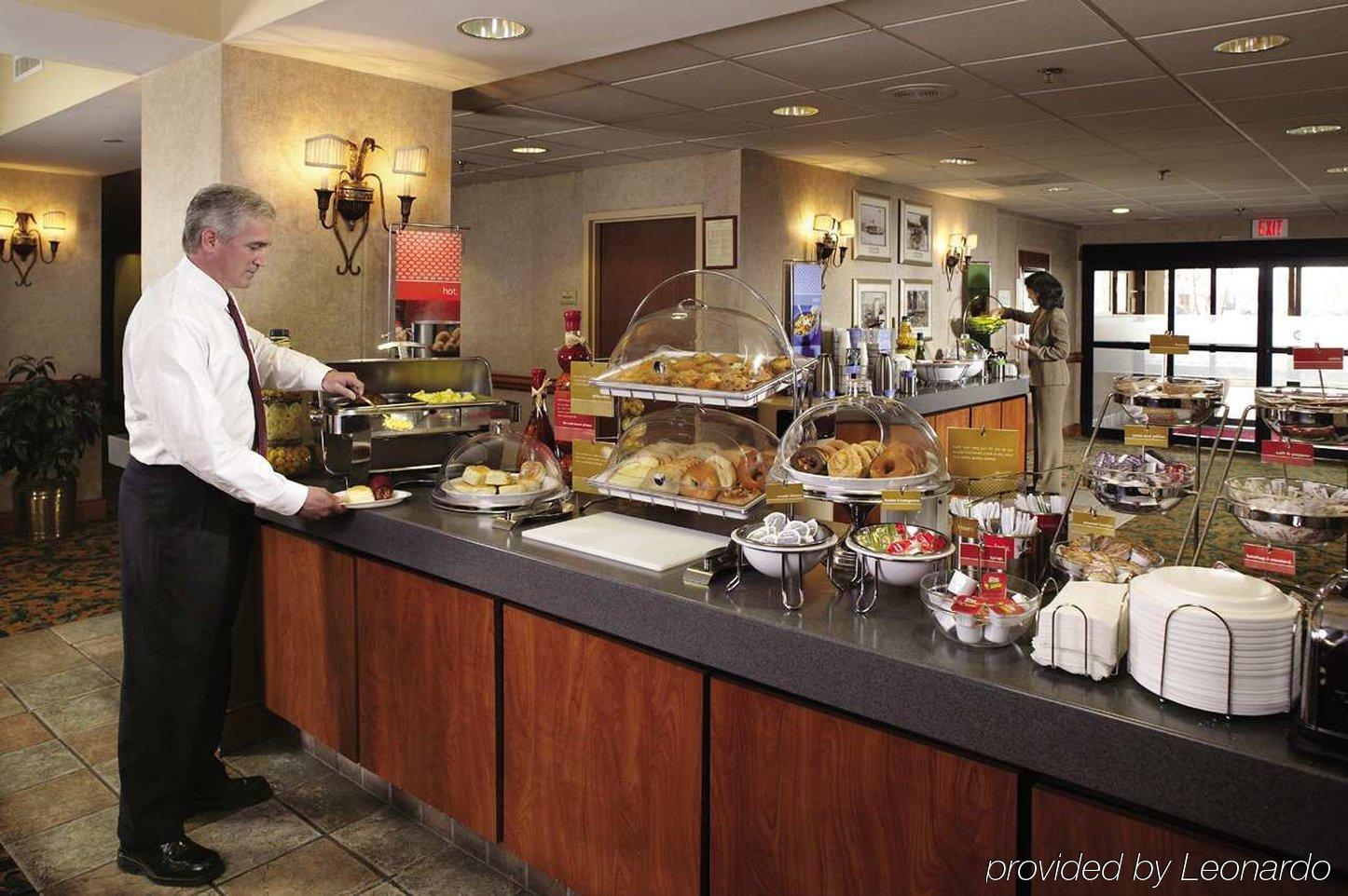 Hampton Inn Memphis/Кольервилл Ресторан фото
