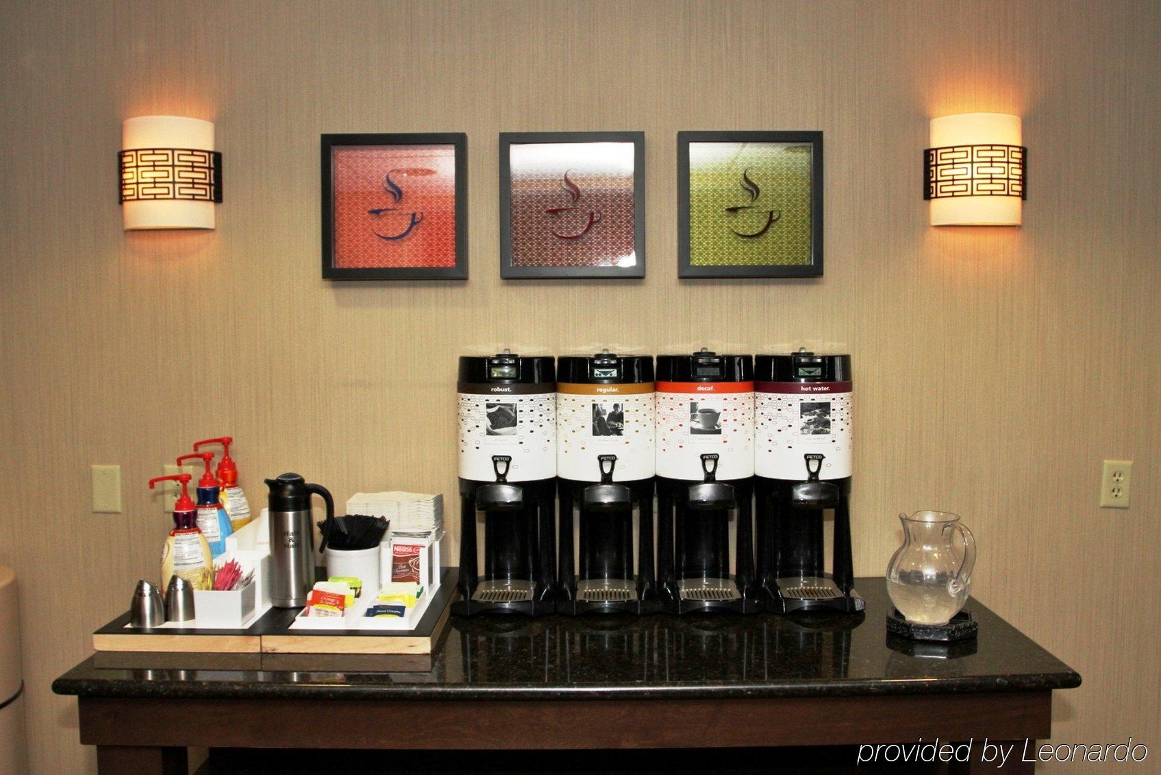 Hampton Inn Memphis/Кольервилл Экстерьер фото