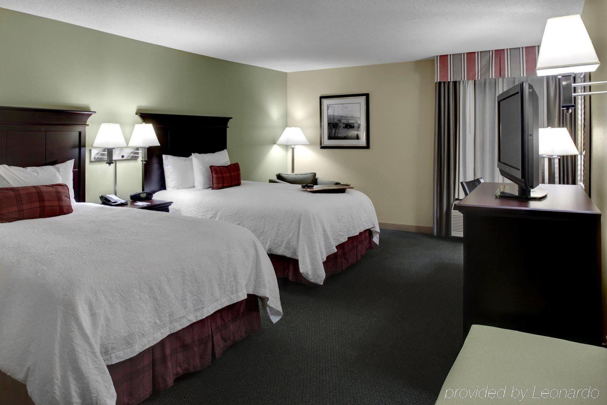 Hampton Inn Memphis/Кольервилл Экстерьер фото